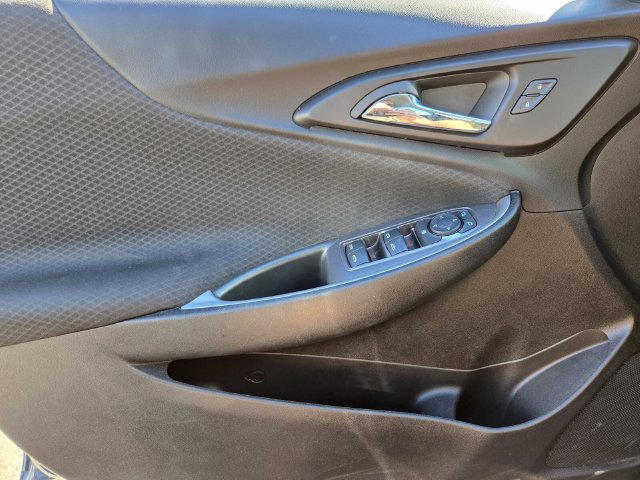 Used 2025 Chevrolet Malibu LS FWD image 34