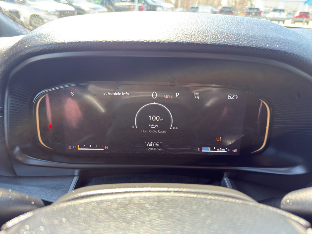 Used 2025 Jeep Wagoneer L Series II w/ Convenience Group I AWD/4WD image 15