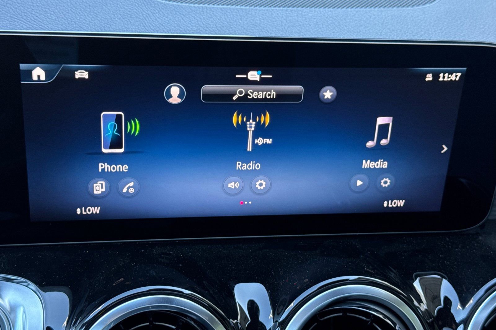 New 2026 Mercedes-Benz GLB 250 image 33