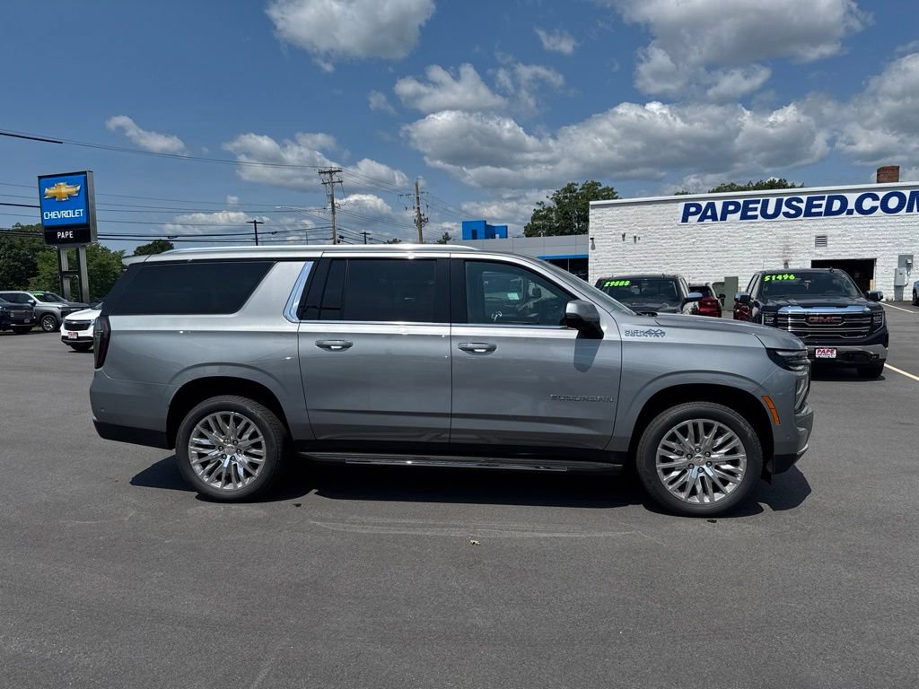 New 2026 Chevrolet Suburban High Country w/ Sun And Tow Package AWD/4WD image 3