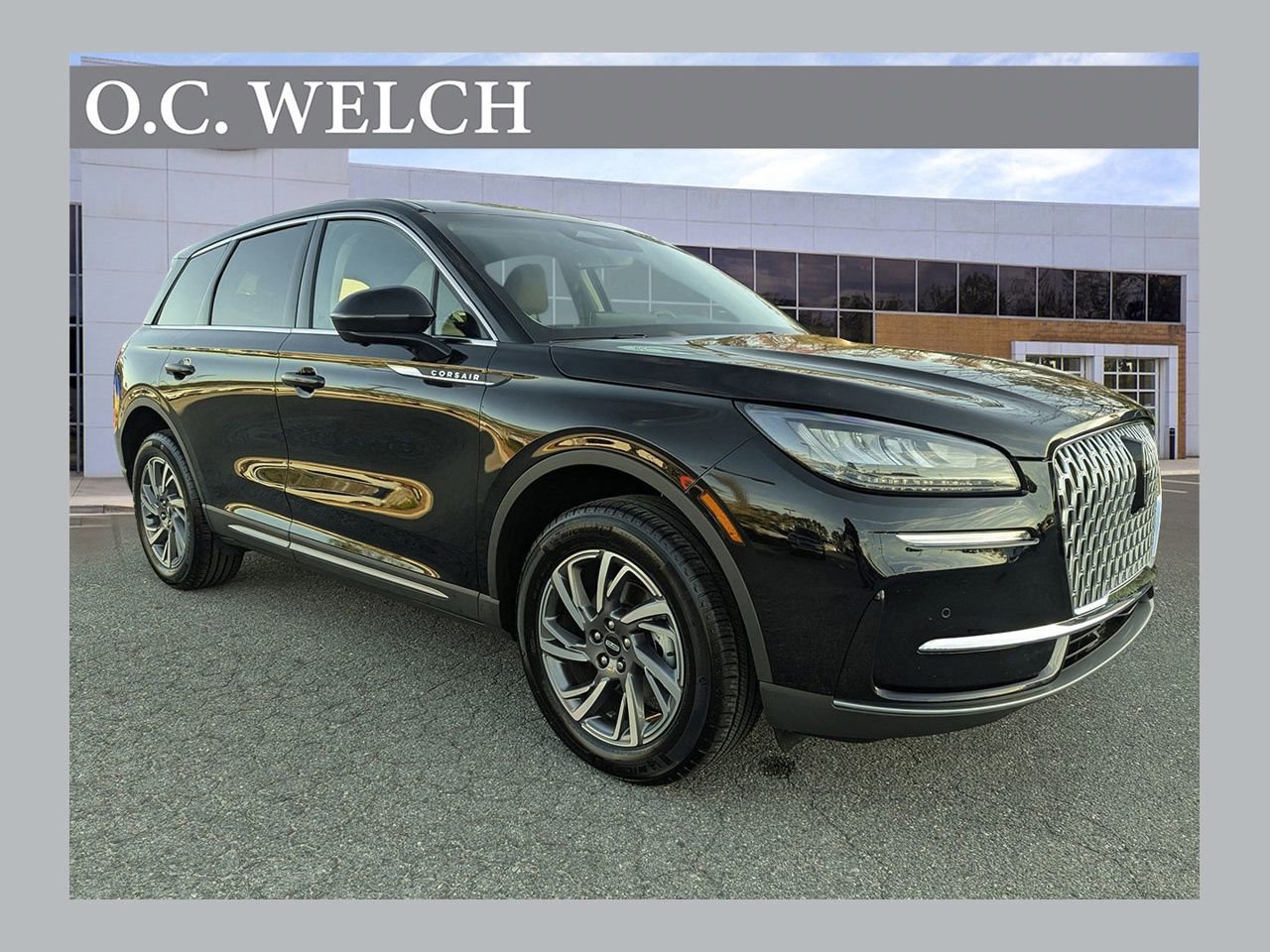 Certified 2024 Lincoln Corsair FWD w/ Equipment Group 101A