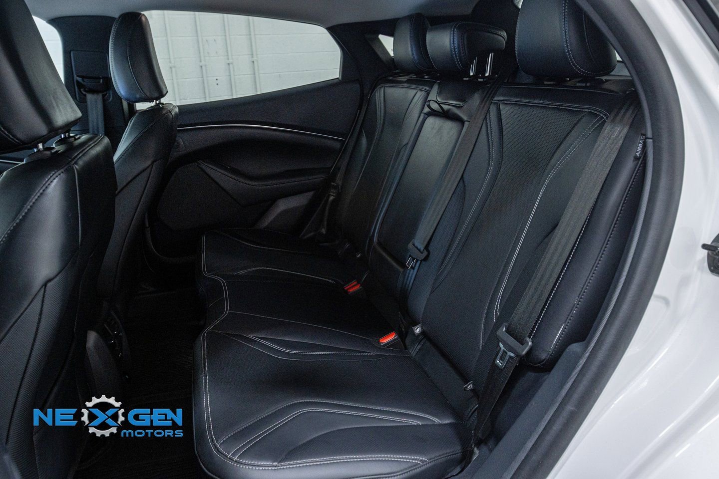 Used 2024 Ford Mustang Mach-E Premium image 31