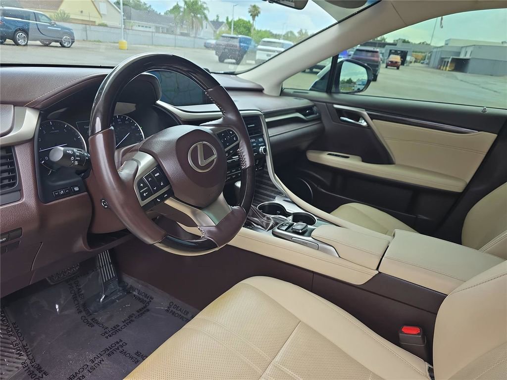 Used 2018 Lexus RX 350L Luxury w/ Accessory Package FWD image 22