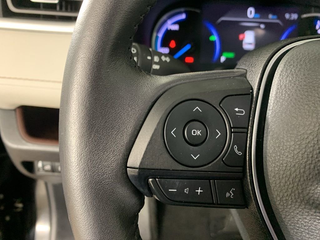 Used 2022 Toyota RAV4 Limited image 21