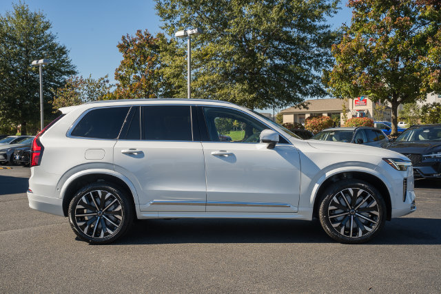New 2027 Volvo XC90 B6 Plus AWD/4WD image 4