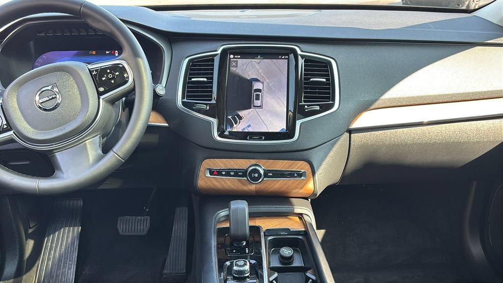 Certified 2024 Volvo XC90 T8 Plus w/ Protection Package Premier AWD/4WD image 5
