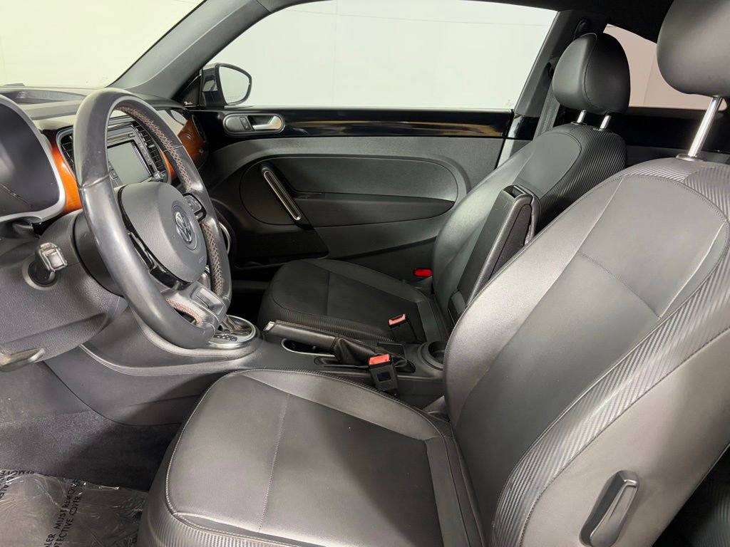 Used 2013 Volkswagen Beetle 2.5 Fender image 15