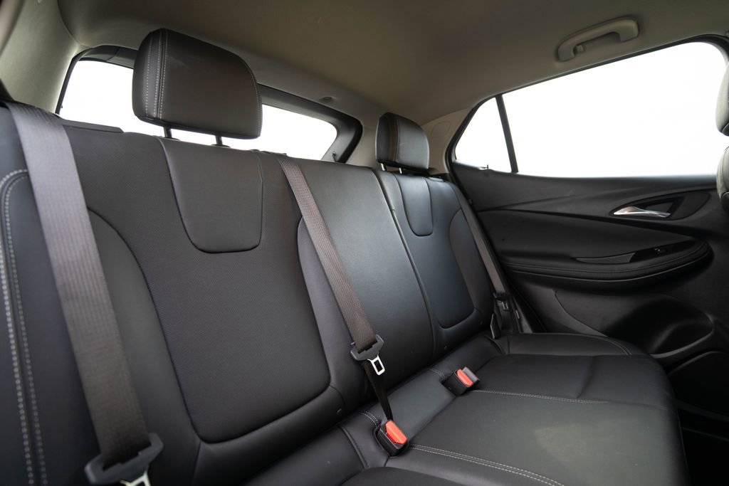 Used 2024 Buick Encore GX Sport Touring image 30