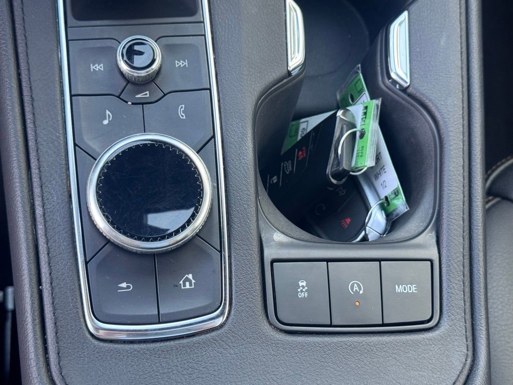 Used 2022 Cadillac XT4 Sport w/ Technology Package image 31