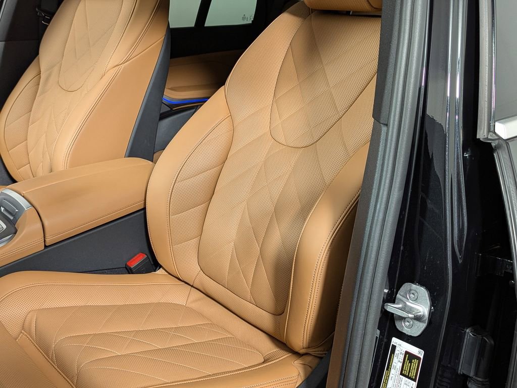 Certified 2024 BMW X5 xDrive40i w/ Premium Package image 21