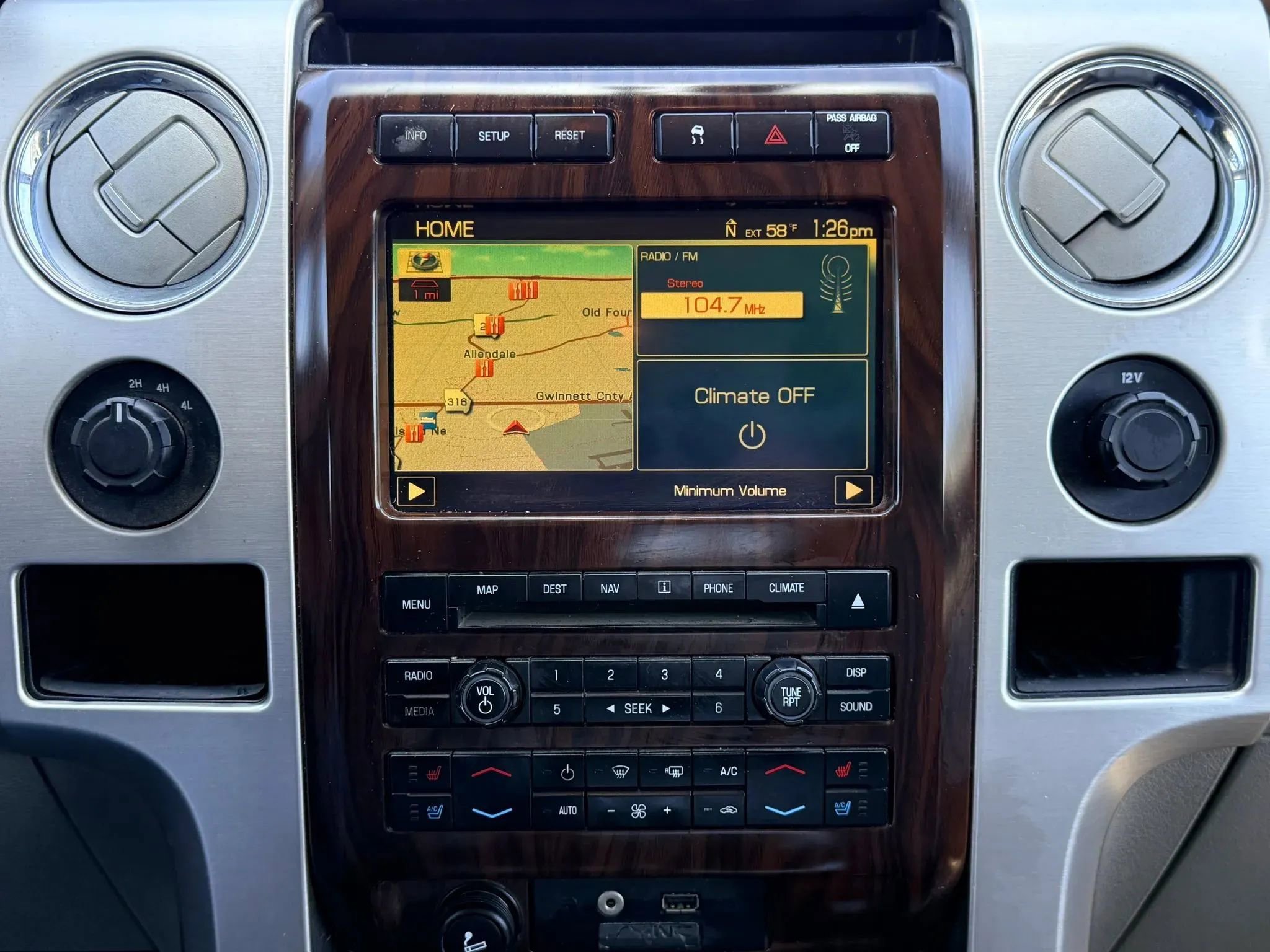 Used 2010 Ford F150 Platinum image 26