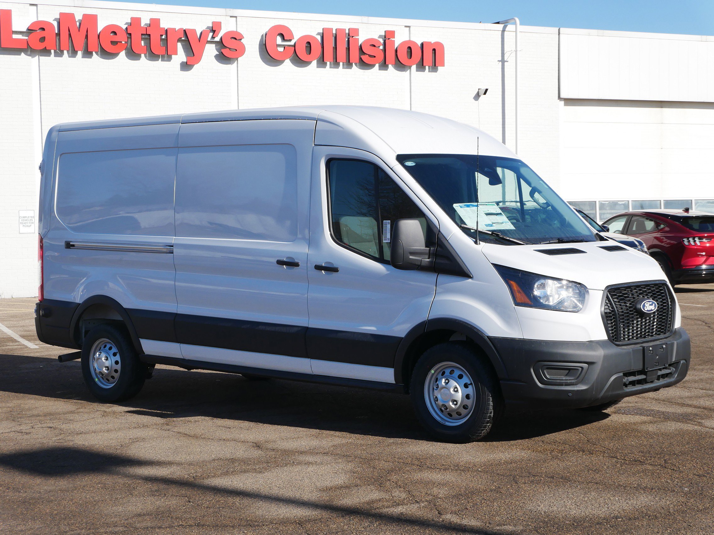 New 2026 Ford Transit 250 148 Medium Roof Extended AWD w/ Load Area Protection Package image 4