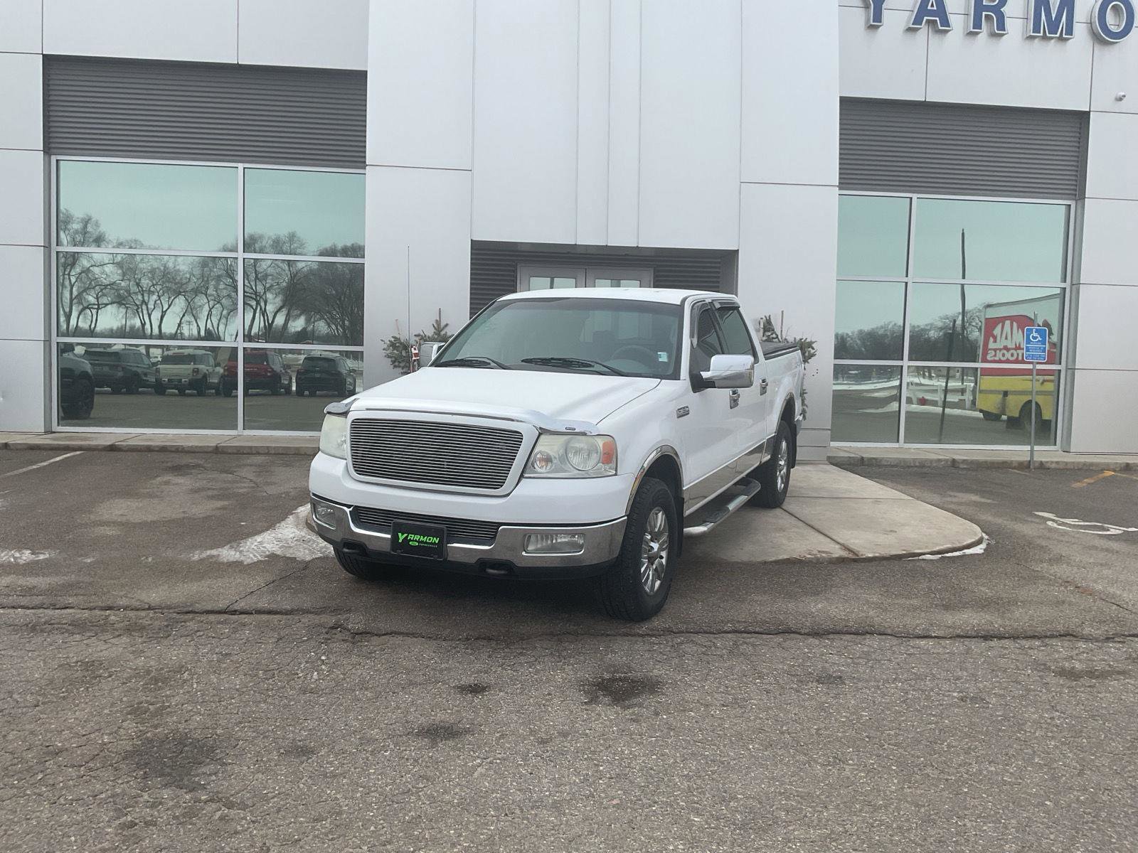 Used 2004 Ford F150 XLT image 1