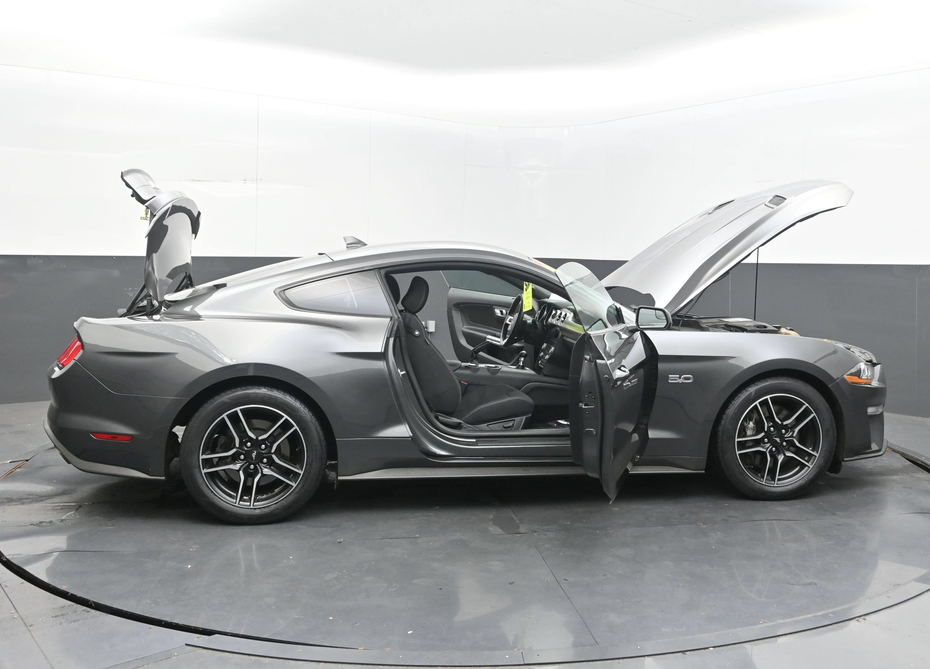 Used 2020 Ford Mustang GT RWD image 45