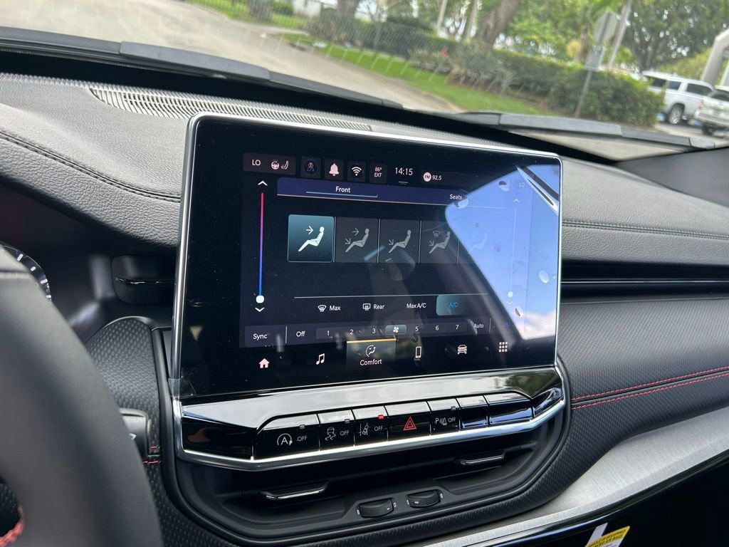 New 2026 Jeep Compass Trailhawk image 18