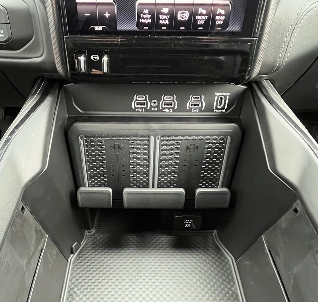 New 2026 RAM 3500 Limited image 23