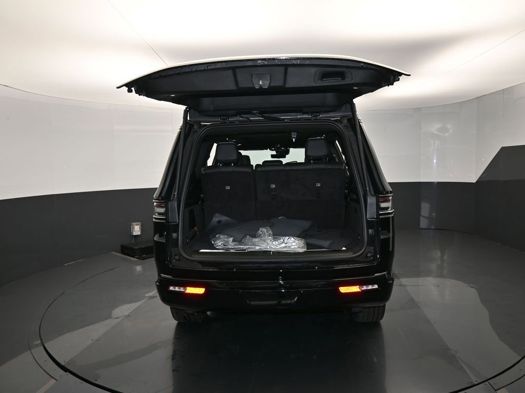 Used 2024 Jeep Grand Wagoneer Series II w/ Quick Order Packagew 28T image 44