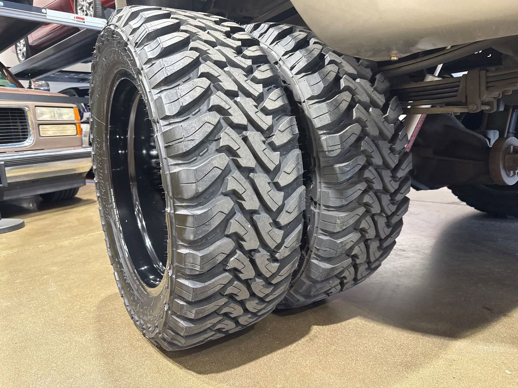 Used 2002 Chevrolet Silverado 3500 LT w/ Off-Road Skid Plate Pkg image 45