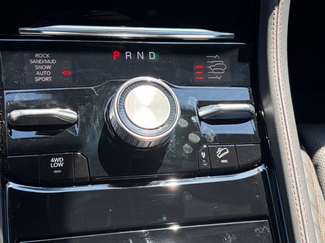 New 2026 Jeep Grand Cherokee L Summit w/ Advanced Protech Group IV AWD/4WD image 25