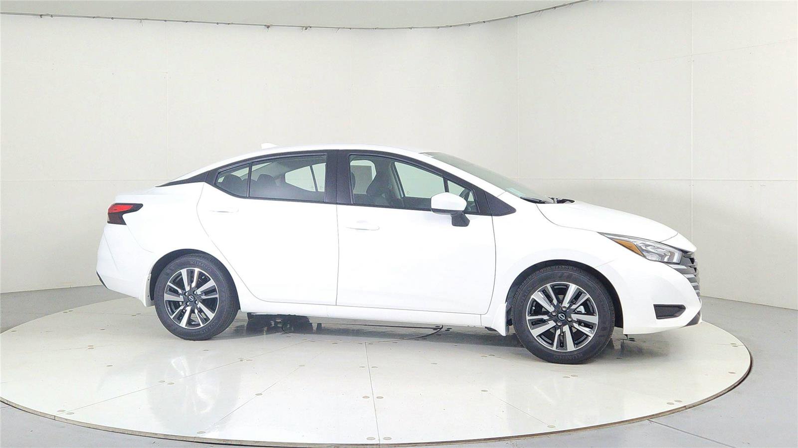 New 2025 Nissan Versa SV w/ Trunk Package image 8