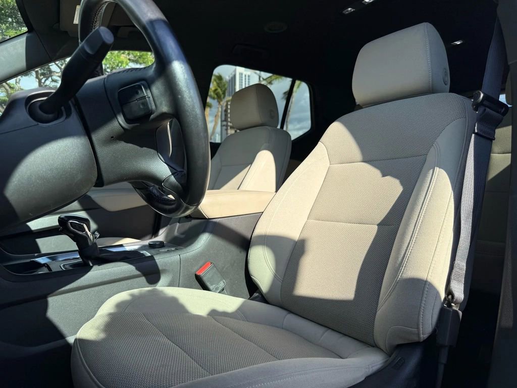 Used 2022 Chevrolet Traverse LT w/ LPO, Cargo Package image 8