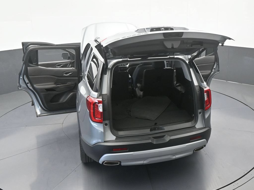 Used 2023 GMC Acadia SLT w/ Technology Package FWD image 70