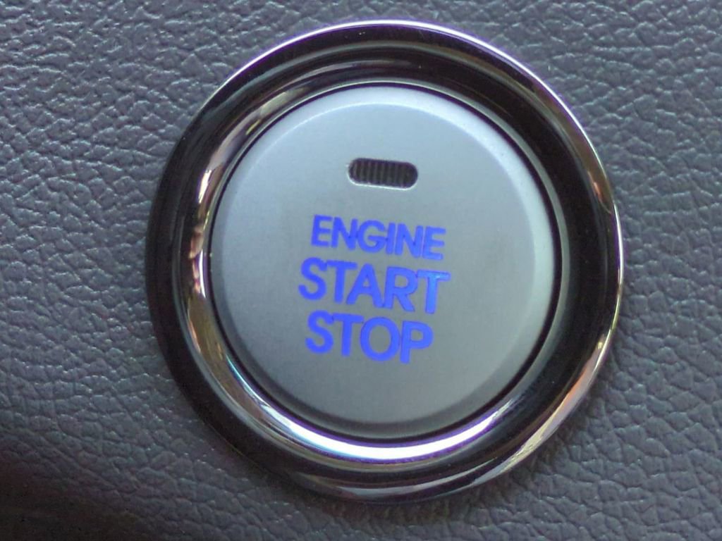 Used 2013 Hyundai Sonata Limited w/ Premium Pkg image 30