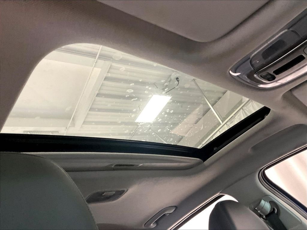 Certified 2023 Hyundai Elantra Limited FWD image 22