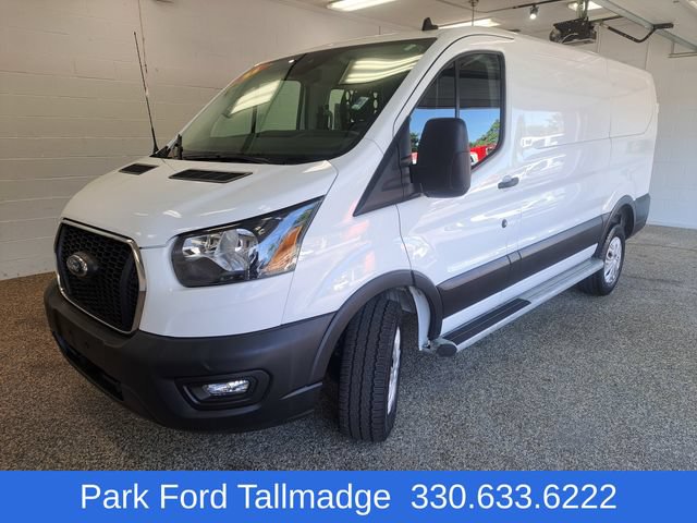 Used 2025 Ford Transit 250 Low Roof w/ Exterior Upgrade Package RWD image 2