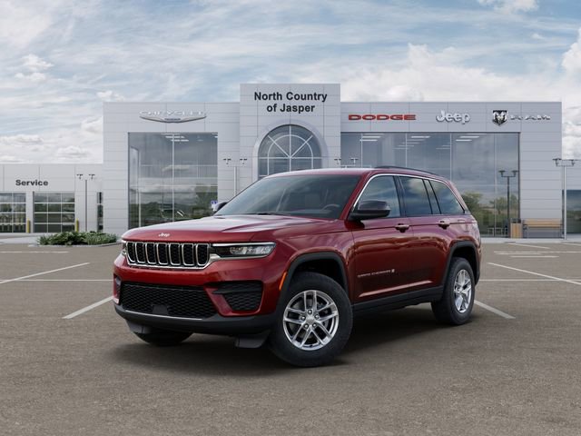 New 2025 Jeep Grand Cherokee Laredo w/ Luxury Tech Group I AWD/4WD 360° Tour