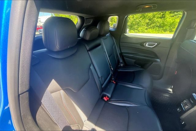Used 2025 Jeep Compass Trailhawk AWD/4WD image 26
