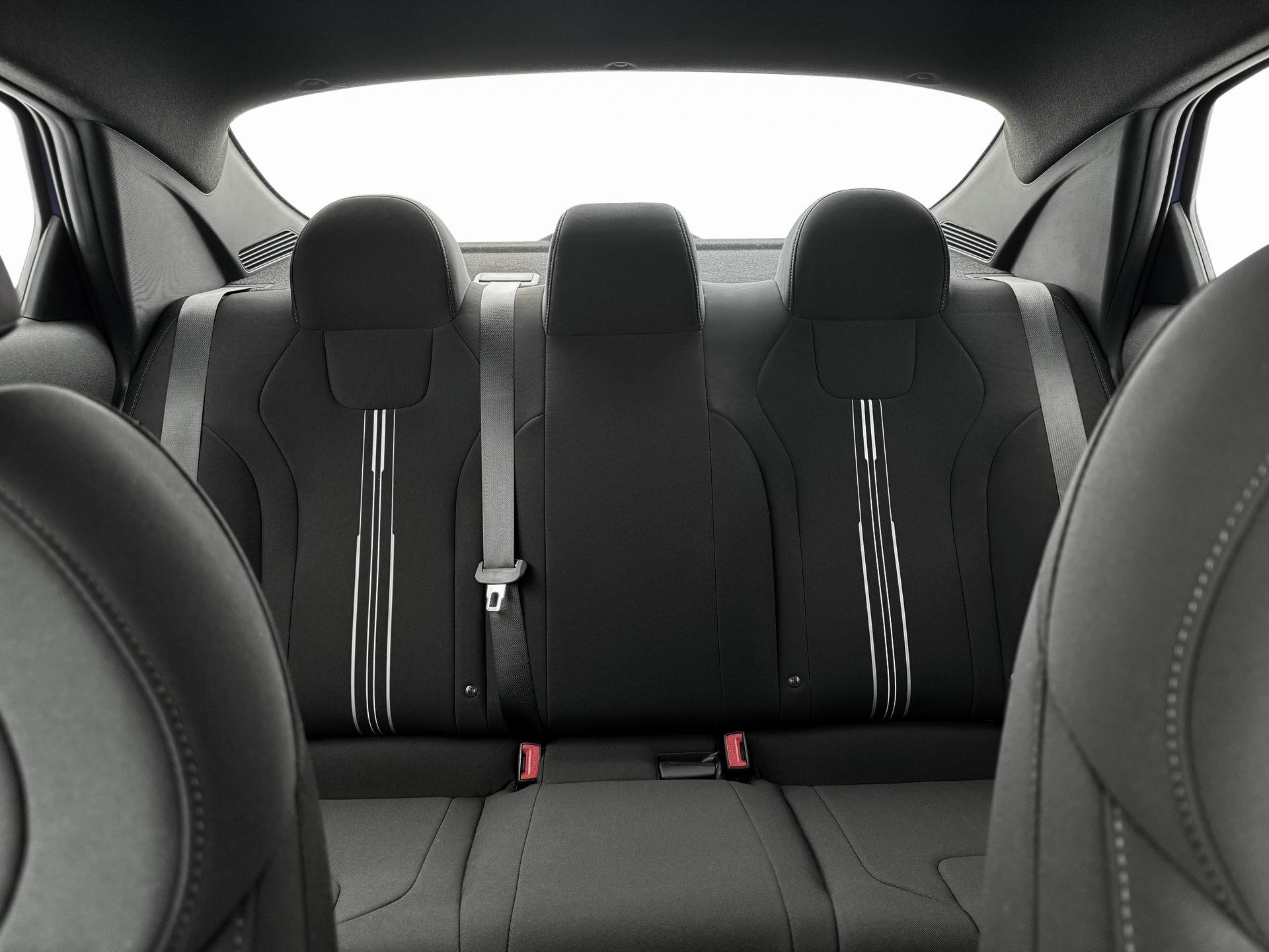 New 2025 Hyundai Elantra Sport image 16