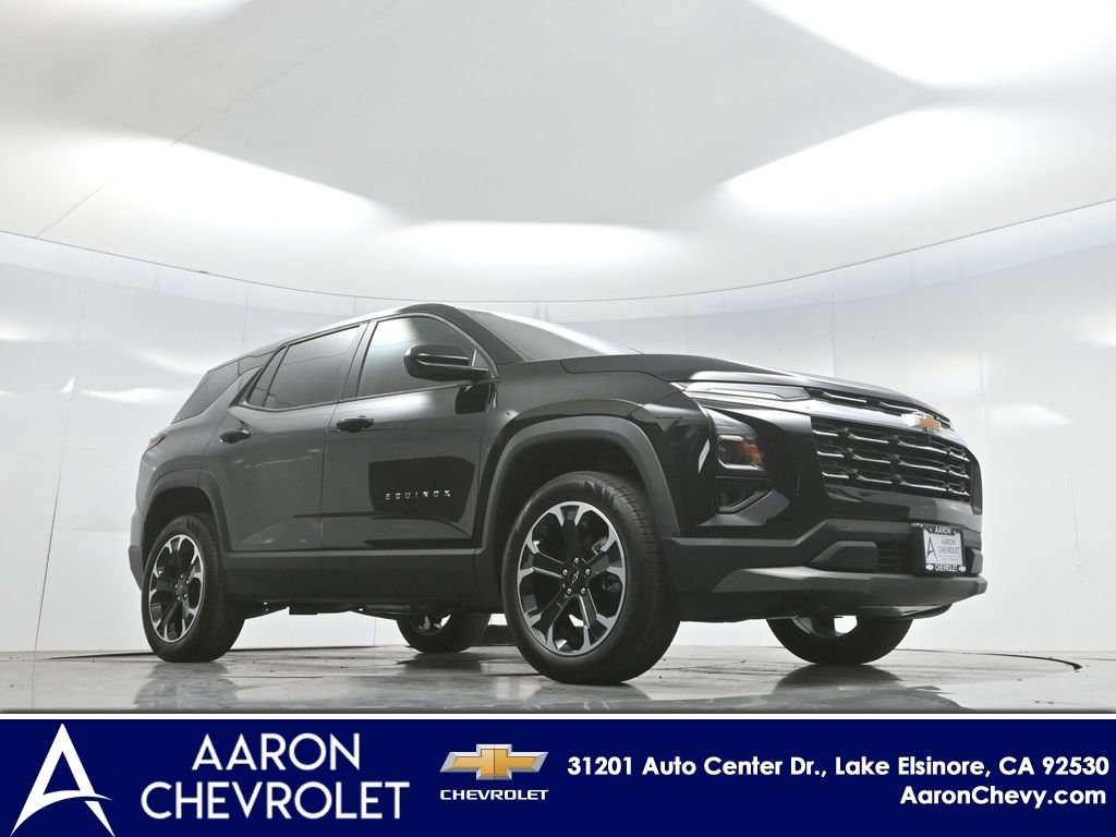 New 2026 Chevrolet Equinox LT w/ Safety and Technology Package image 2