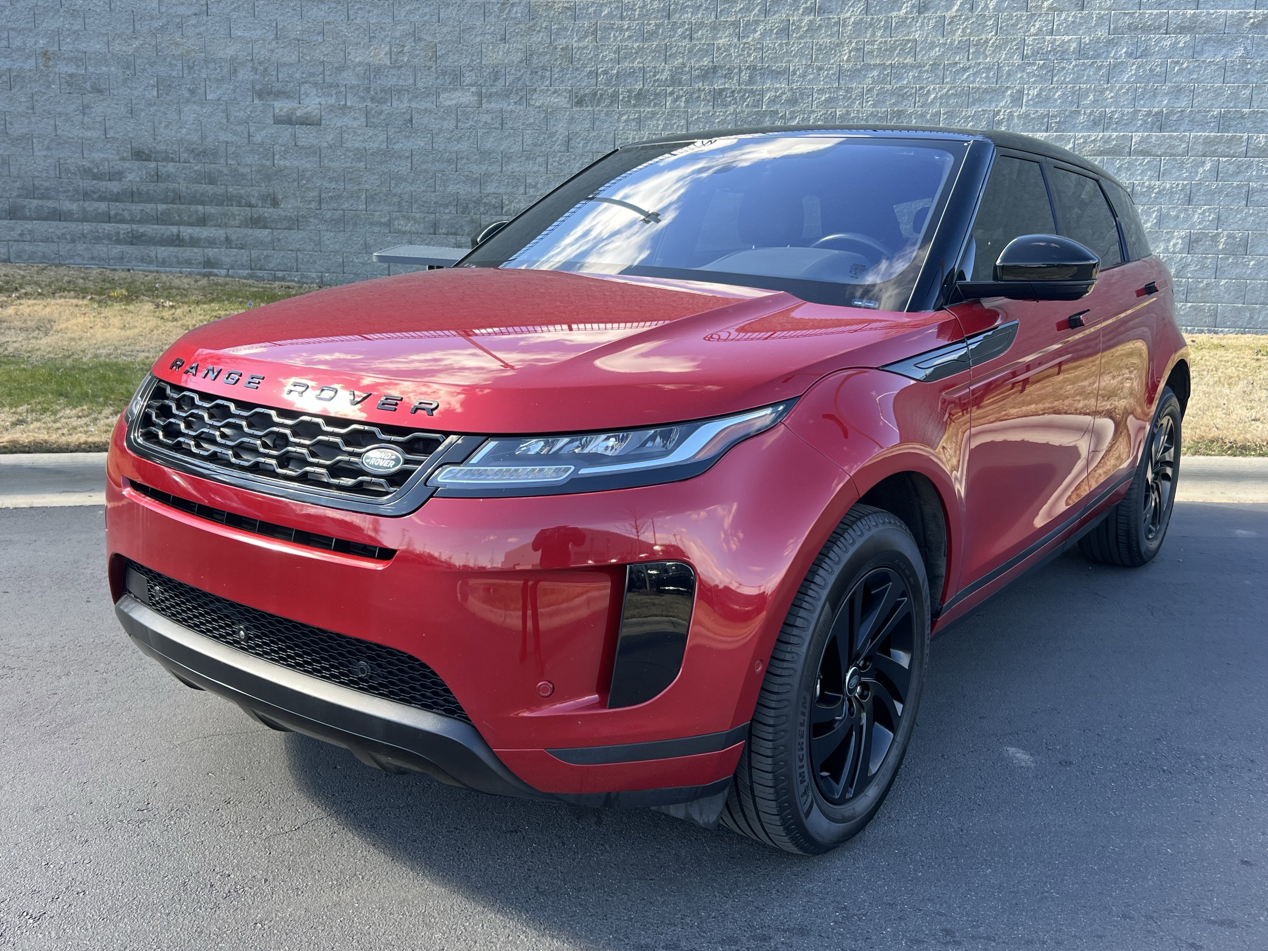 Used 2021 Land Rover Range Rover Evoque S image 11