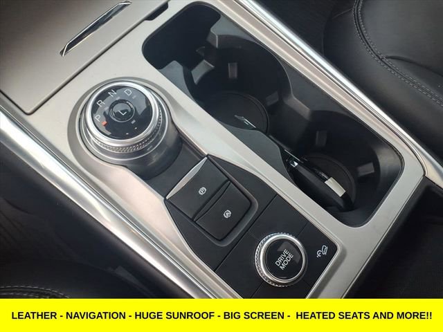 Used 2023 Ford Explorer XLT w/ Equipment Group 202A image 24