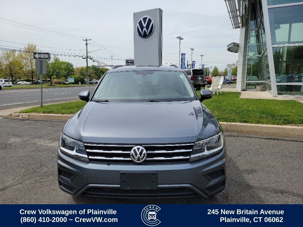 Used 2020 Volkswagen Tiguan SE AWD/4WD image 2