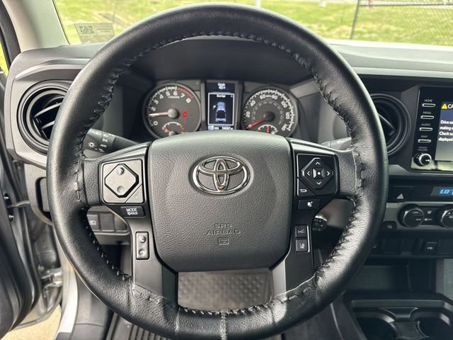 Used 2022 Toyota Tacoma SR AWD/4WD image 18