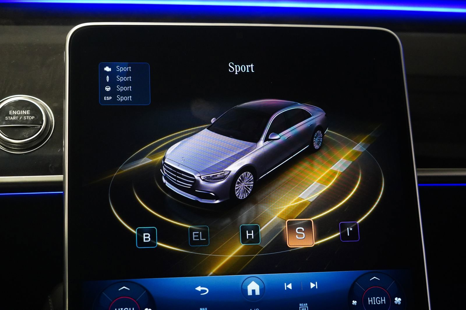 New 2026 Mercedes-Benz S 580e 4MATIC Sedan image 26