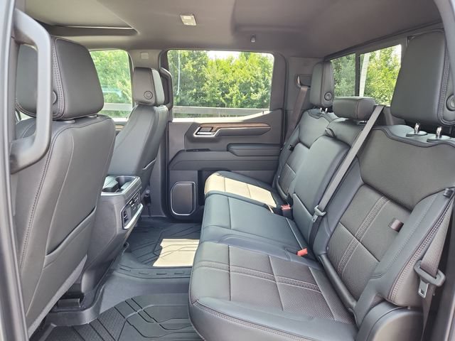 New 2026 Chevrolet Silverado 1500 High Country w/ High Country Premium Package AWD/4WD image 16