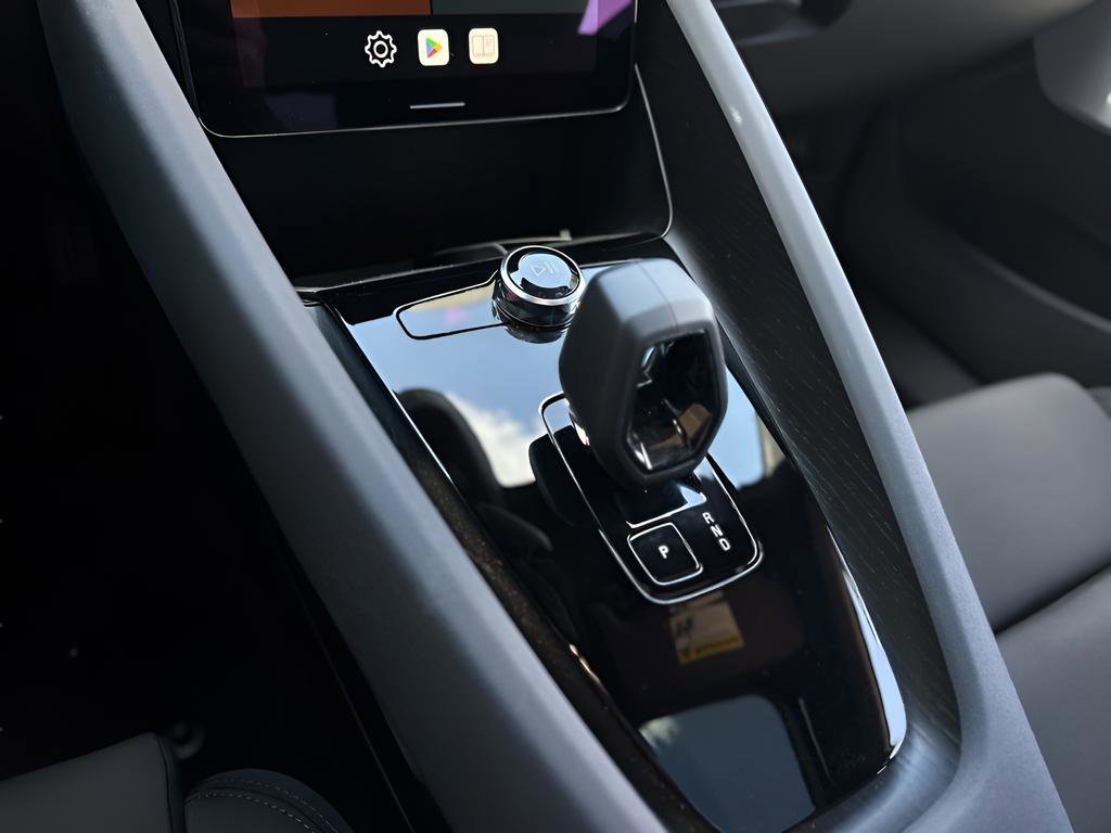 Used 2023 Polestar Polestar 2 image 14
