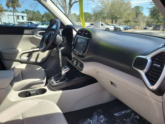 Used 2021 Kia Soul S image 31