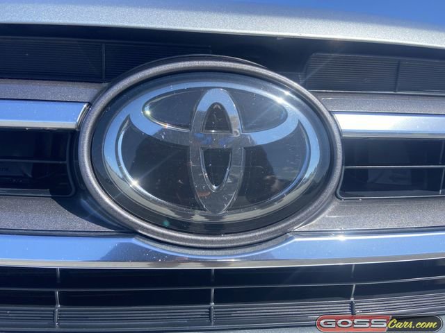 Used 2019 Toyota Highlander Limited image 32