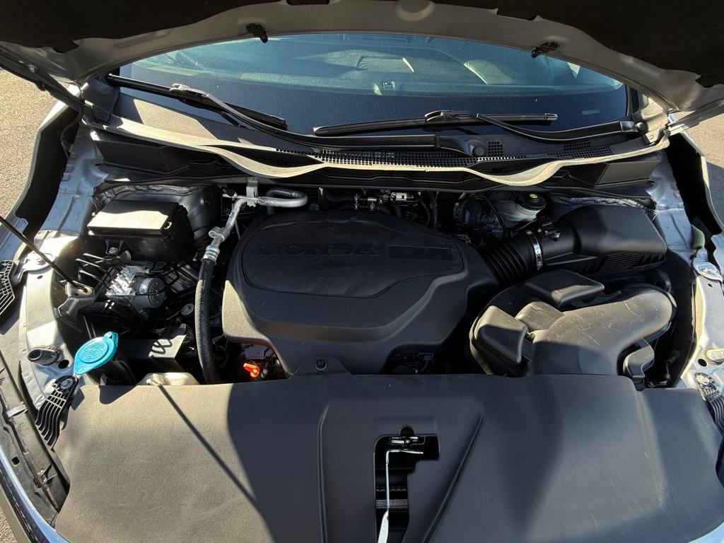 Used 2022 Honda Odyssey EX-L image 12