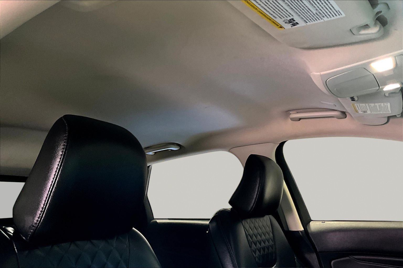 Used 2024 Ford Edge Titanium AWD/4WD image 27