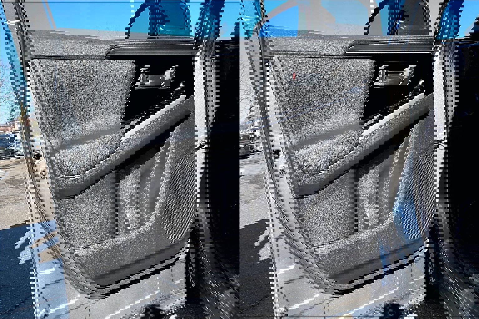 Used 2025 Toyota bZ4X AWD w/ Weather Package image 21