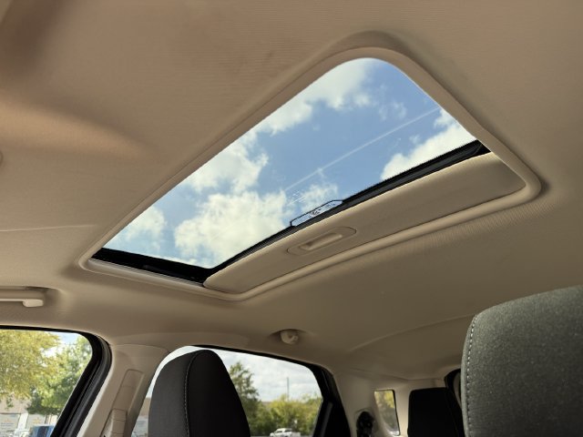 Used 2020 Ford EcoSport SE w/ SE Convenience Package FWD image 24