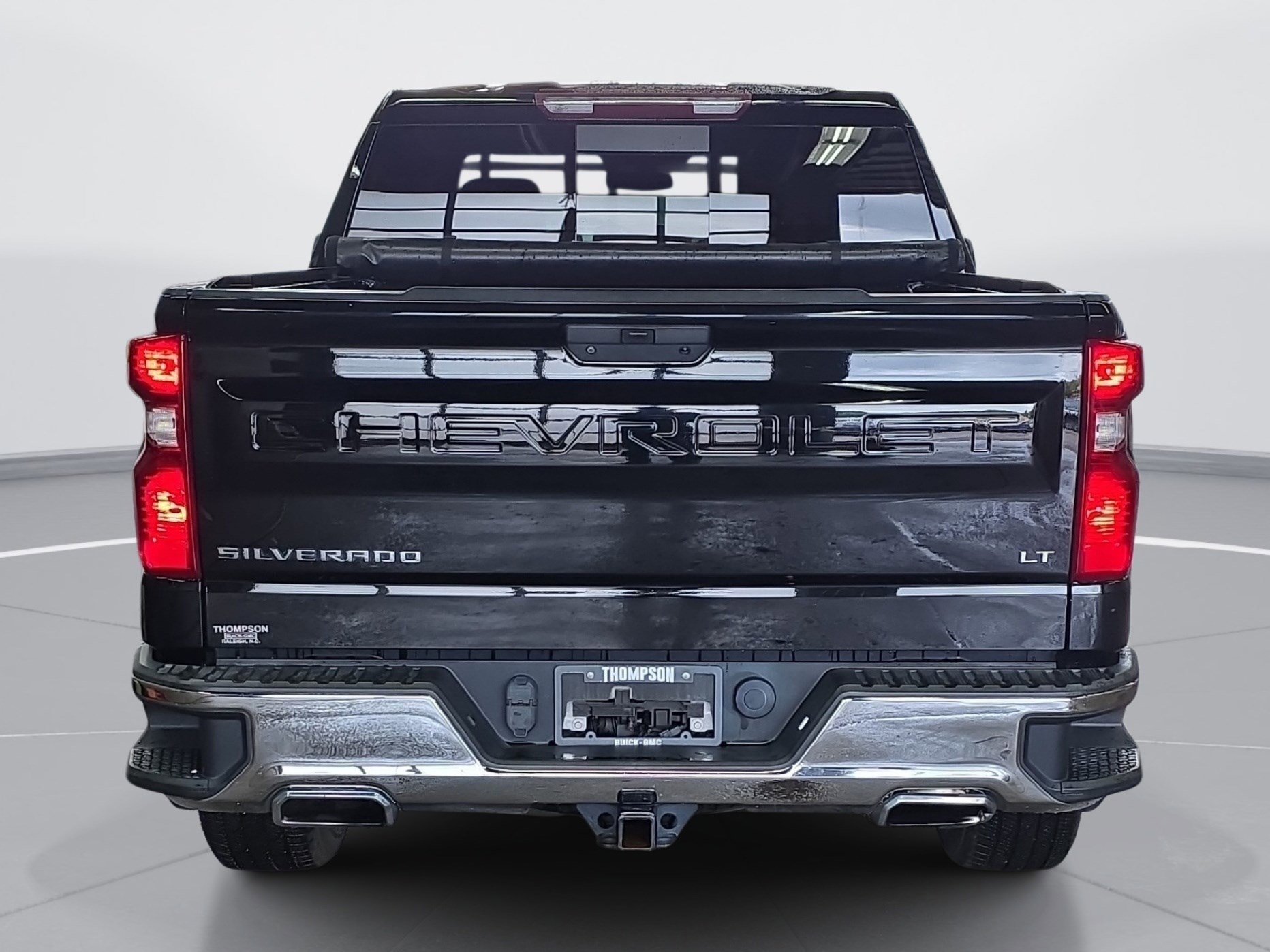 Used 2020 Chevrolet Silverado 1500 LT w/ All-Star Edition AWD/4WD image 4