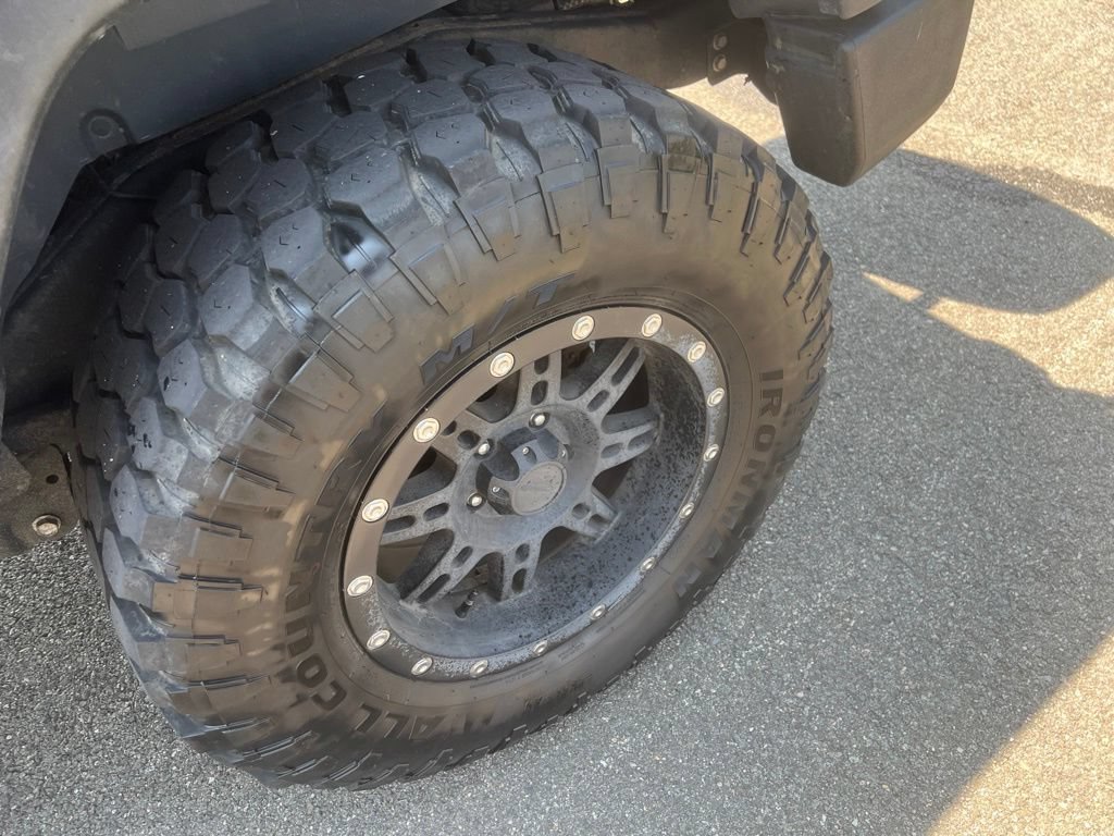 Used 2017 Jeep Wrangler Sport w/ Quick Order Package 24S AWD/4WD image 5