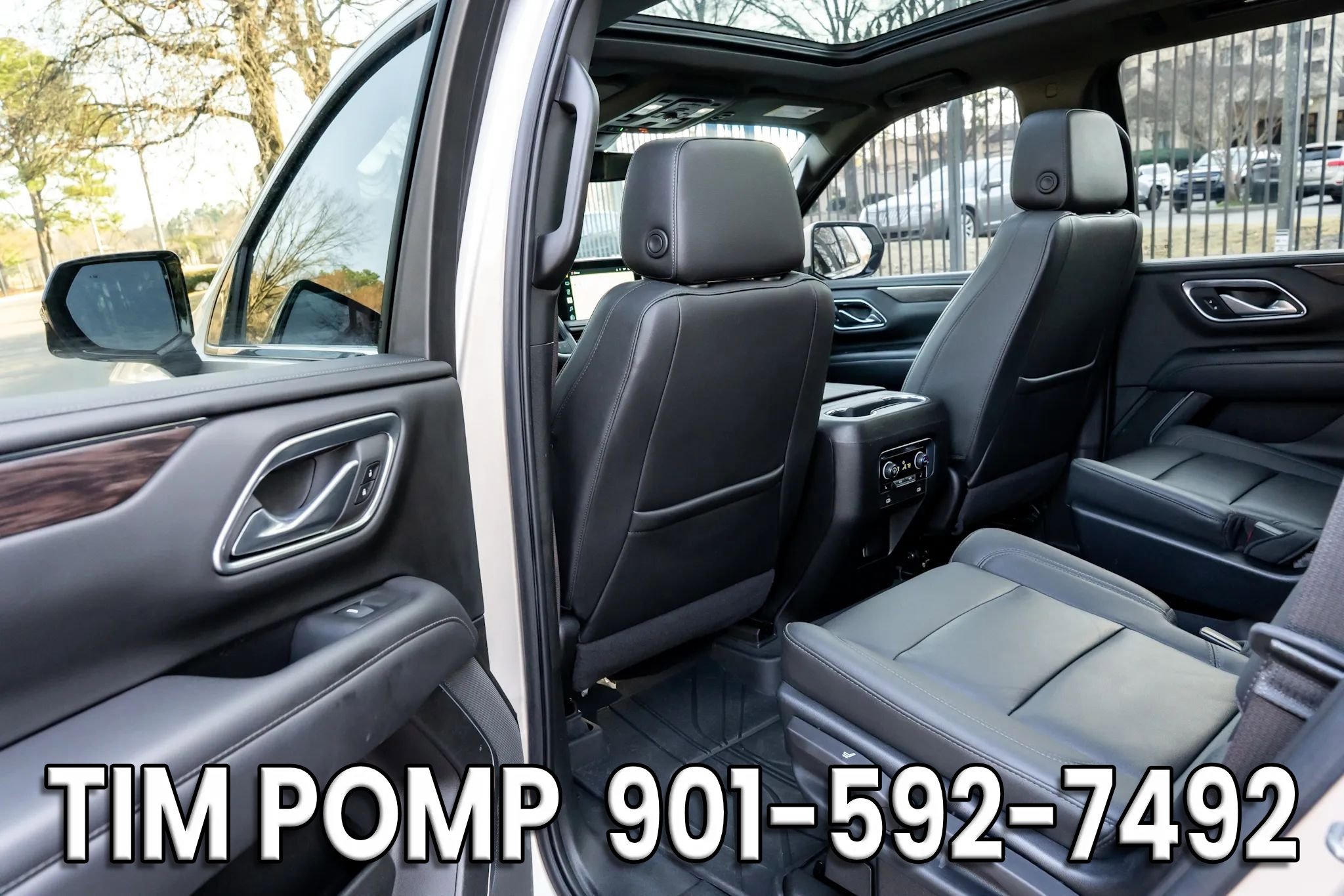 Used 2022 Chevrolet Tahoe LT w/ Luxury Package image 13