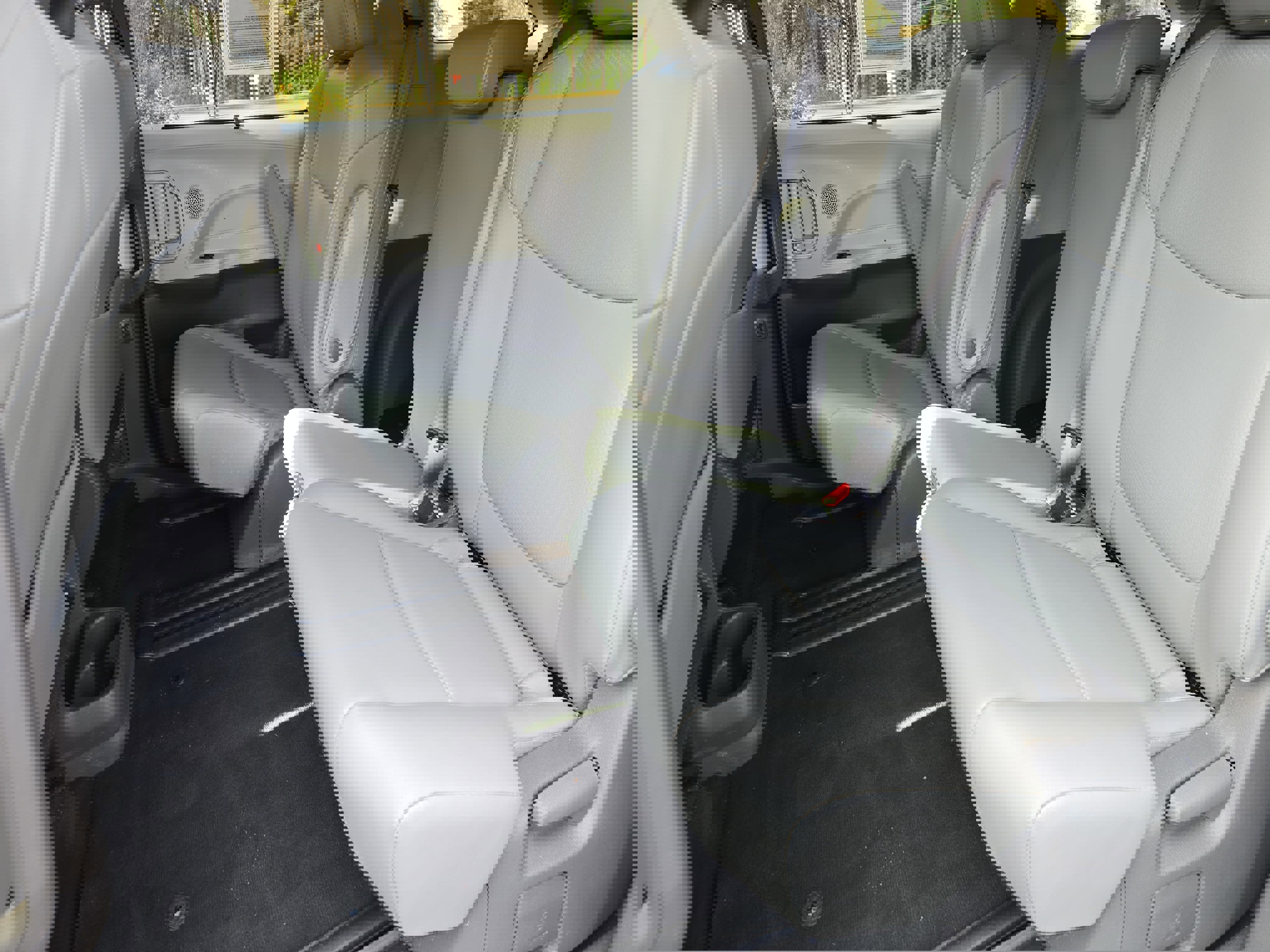 Used 2021 Toyota Sienna XLE w/ XLE Plus Package image 15